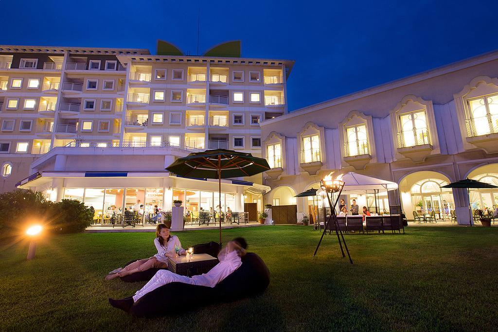 Wakayama Marina City Hotel Exterior photo